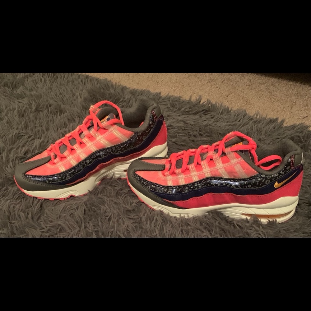 Girls Sneakers